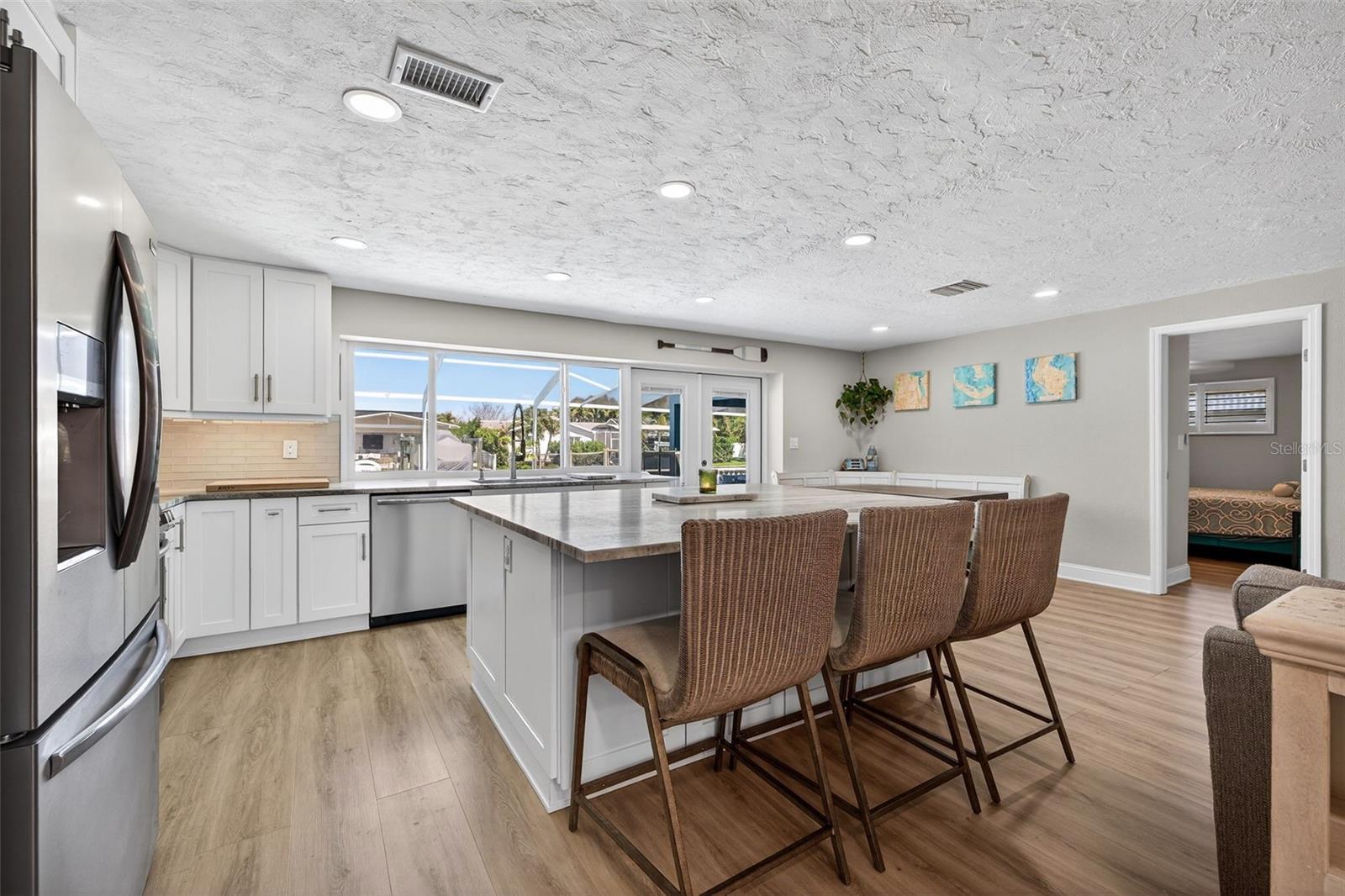 1435 48TH AVE NE, ST PETERSBURG, FL — photo 10