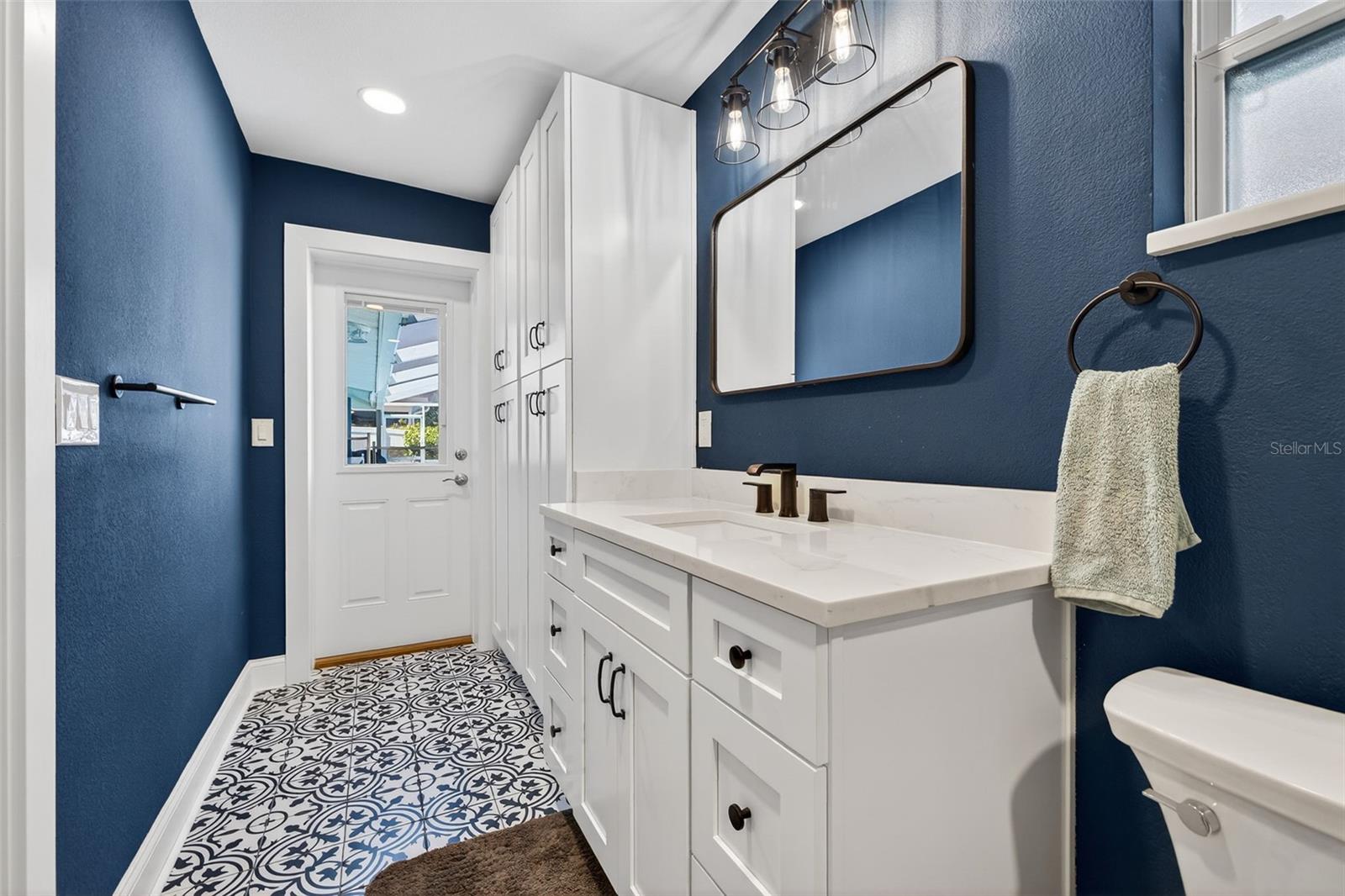1435 48TH AVE NE, ST PETERSBURG, FL — photo 24