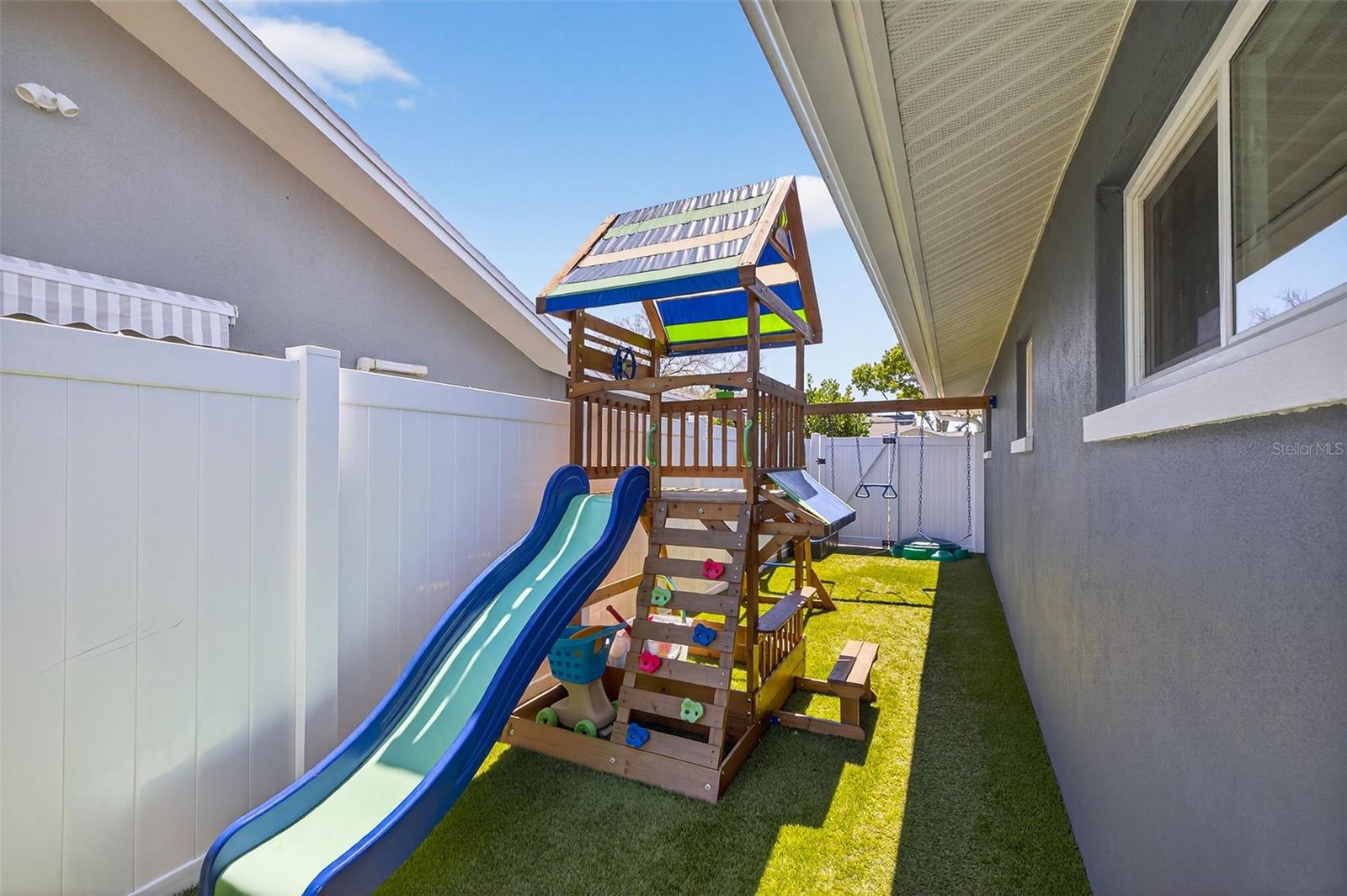 1435 48TH AVE NE, ST PETERSBURG, FL — photo 38