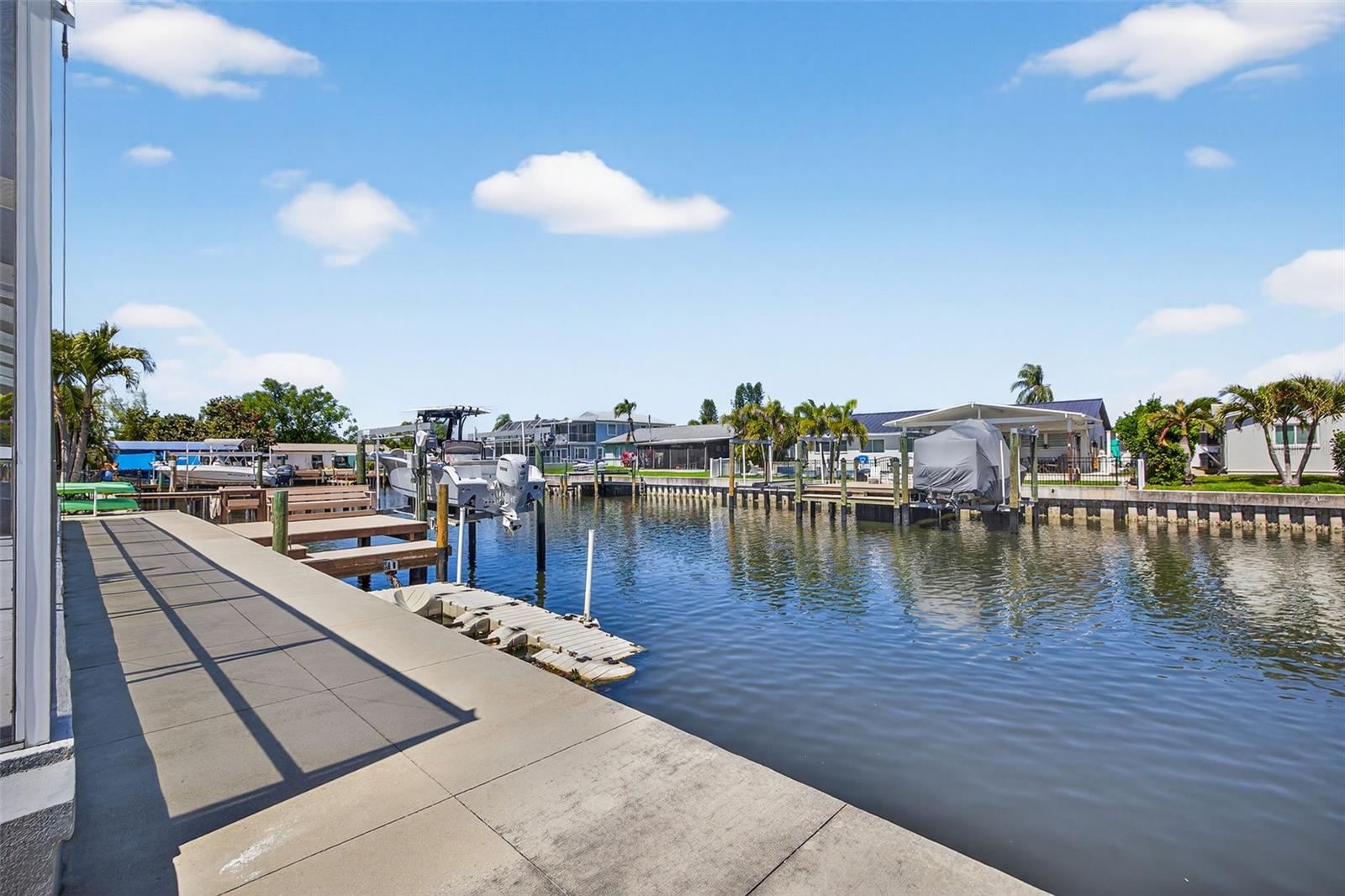 1435 48TH AVE NE, ST PETERSBURG, FL — photo 41