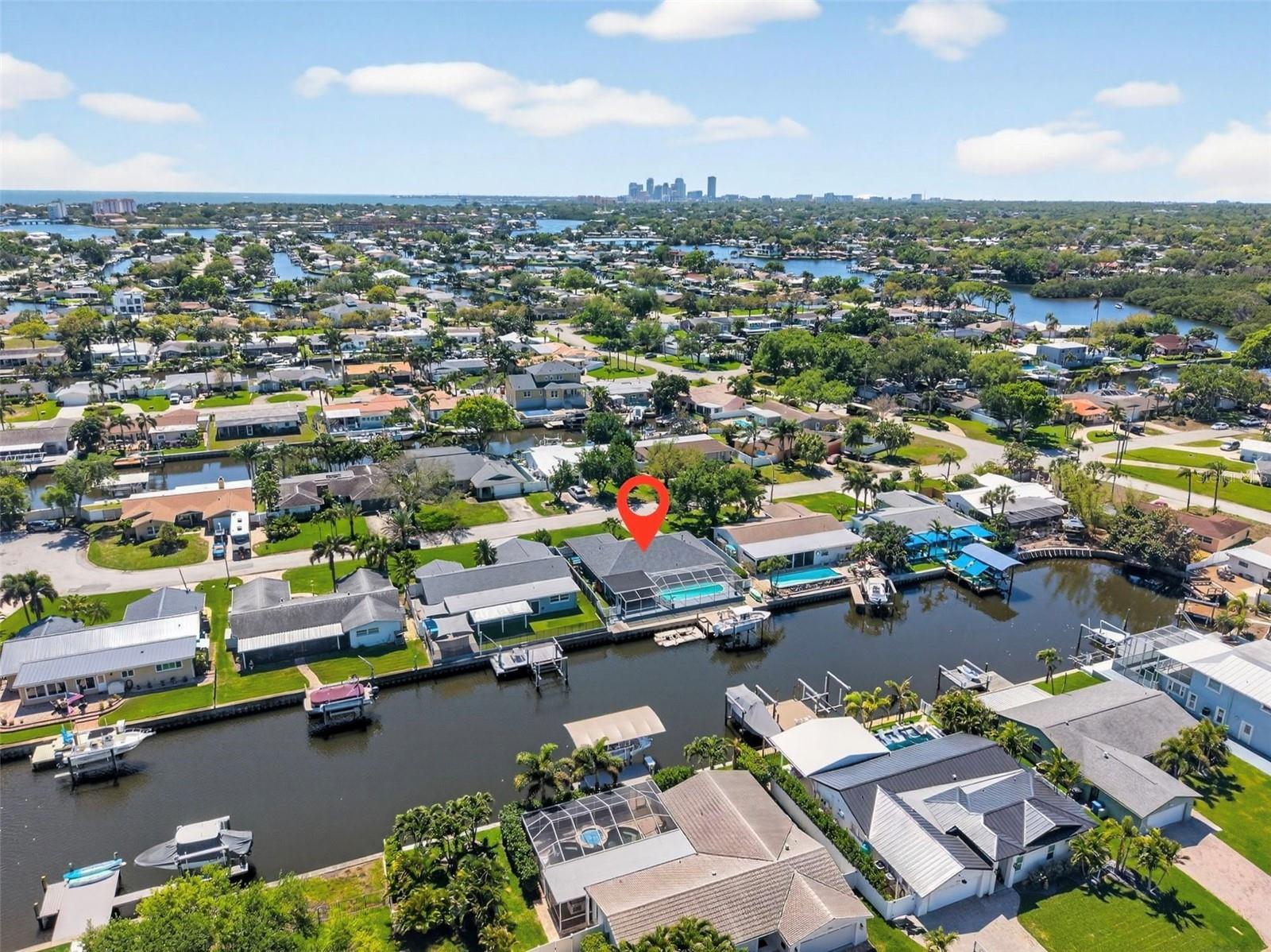 1435 48TH AVE NE, ST PETERSBURG, FL — photo 47