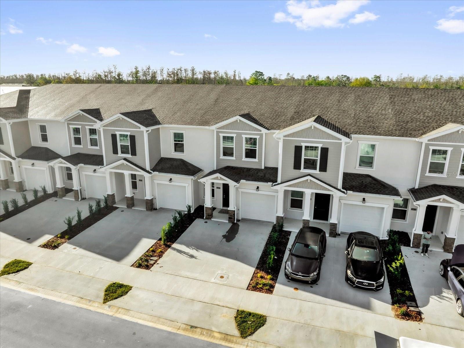 2602 SKYLINE LOOP, KISSIMMEE, FL — photo 2