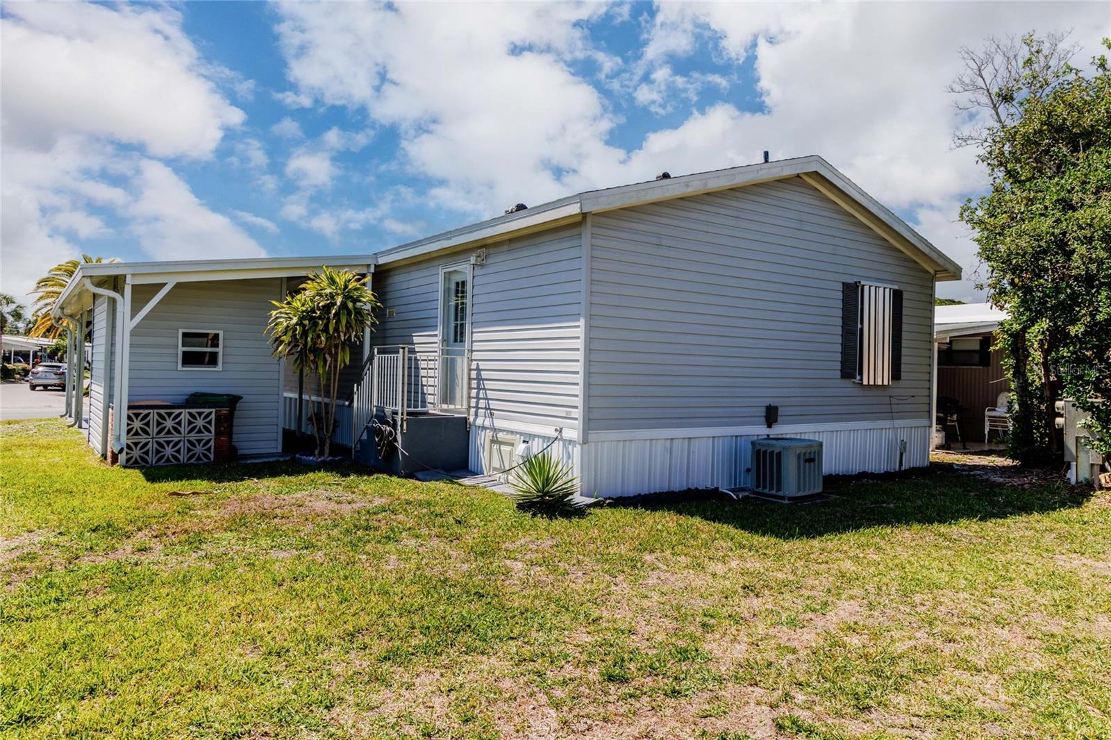 2100 KINGS HIGHWAY #1041, PUNTA GORDA, FL — photo 35