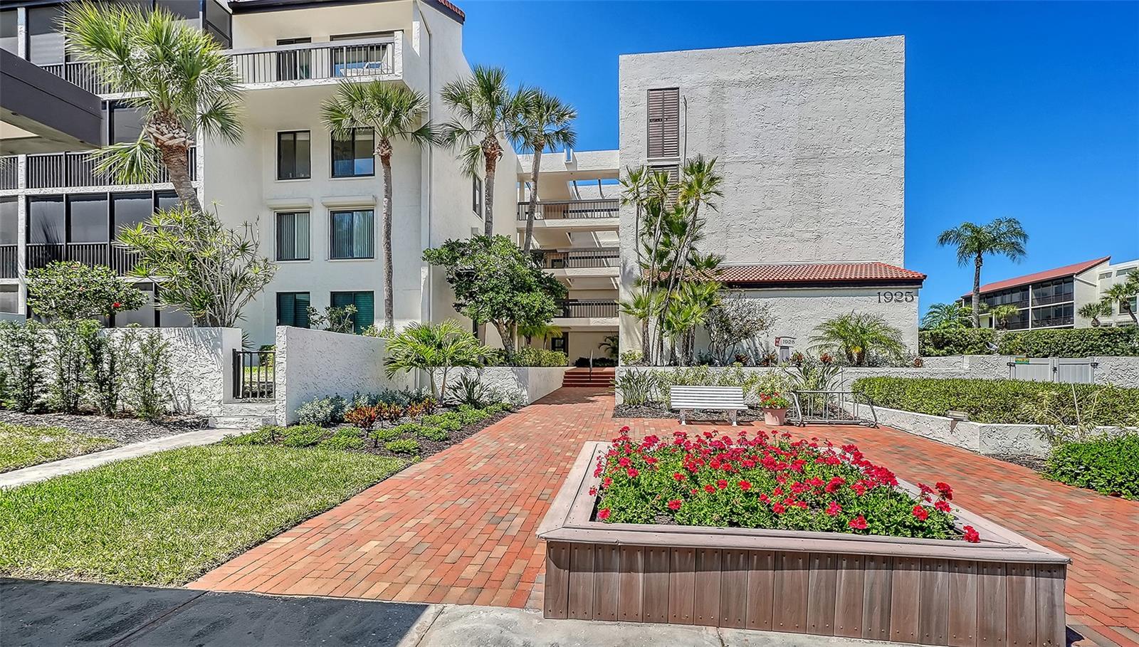 1925 GULF OF MEXICO DR #G8-302, LONGBOAT KEY, FL — photo 3