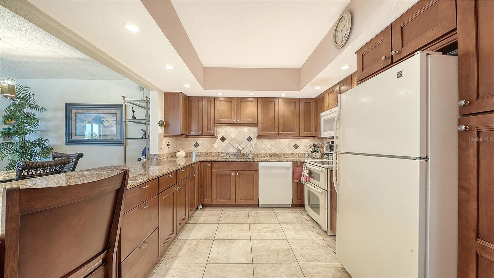 1925 GULF OF MEXICO DR #G8-302, LONGBOAT KEY, FL — photo 7