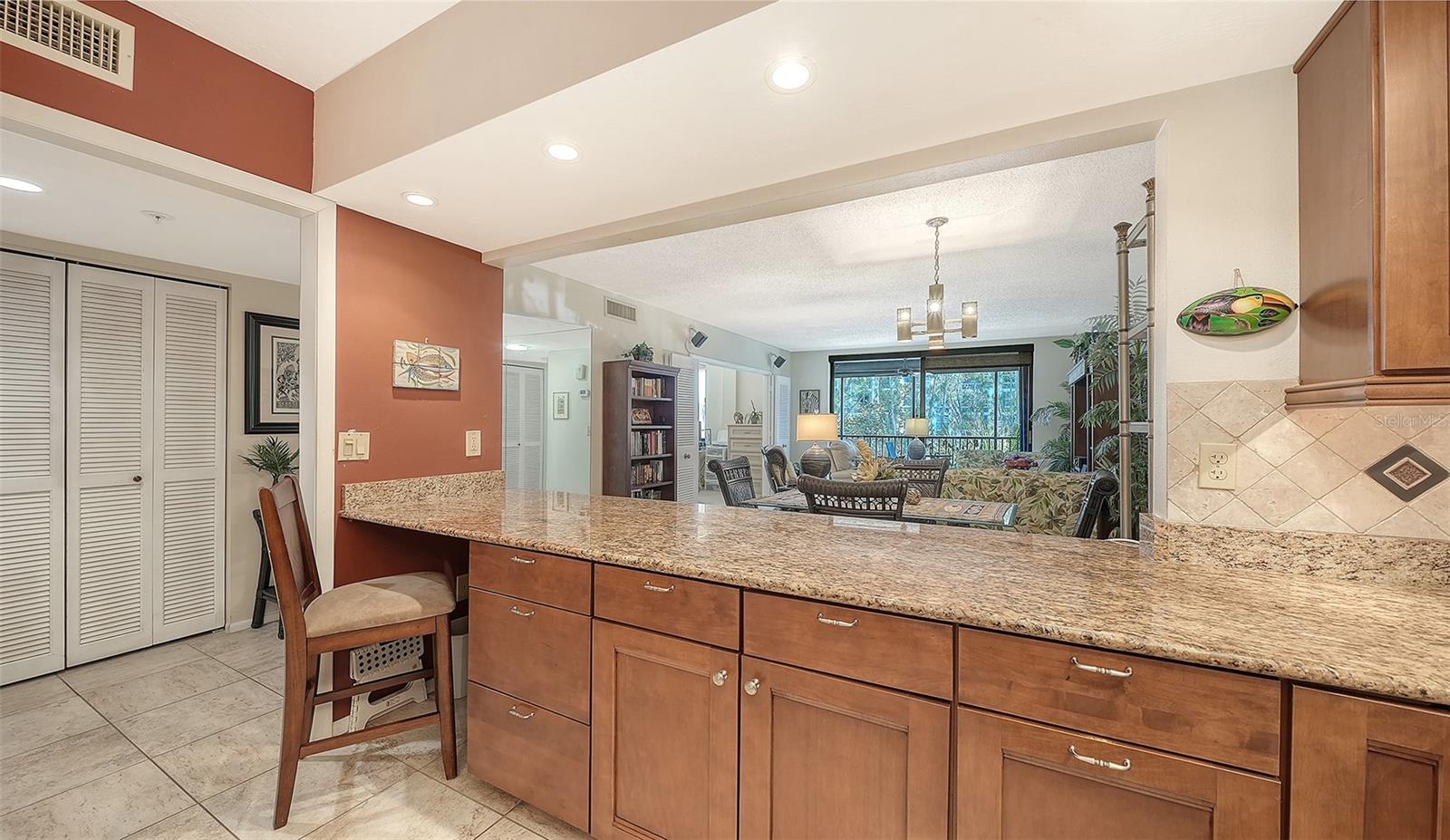 1925 GULF OF MEXICO DR #G8-302, LONGBOAT KEY, FL — photo 11