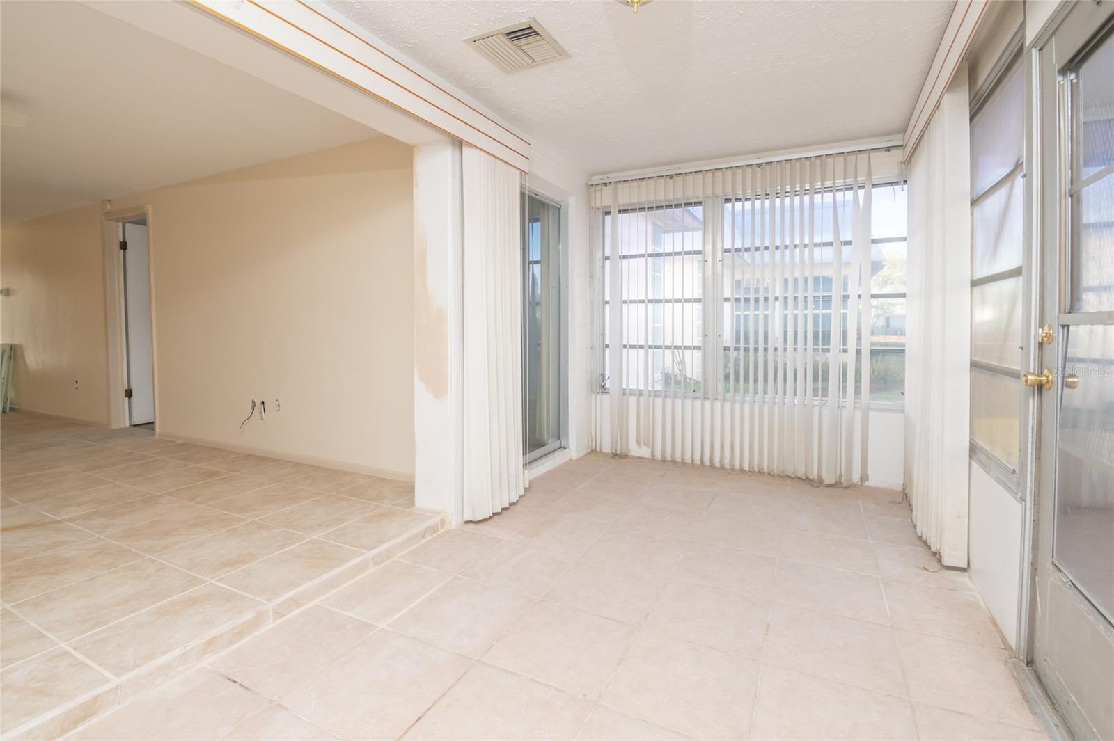 4209 TAMARGO DR #4209, NEW PORT RICHEY, FL — photo 33