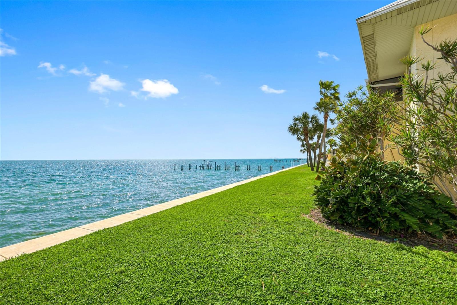 7300 SUNSHINE SKYWAY LN S #210, ST PETERSBURG, FL — photo 28