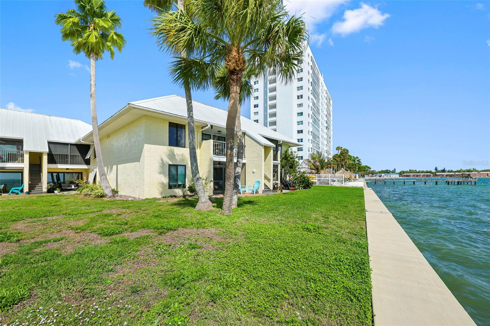 7300 SUNSHINE SKYWAY LN S #210, ST PETERSBURG, FL — photo 32
