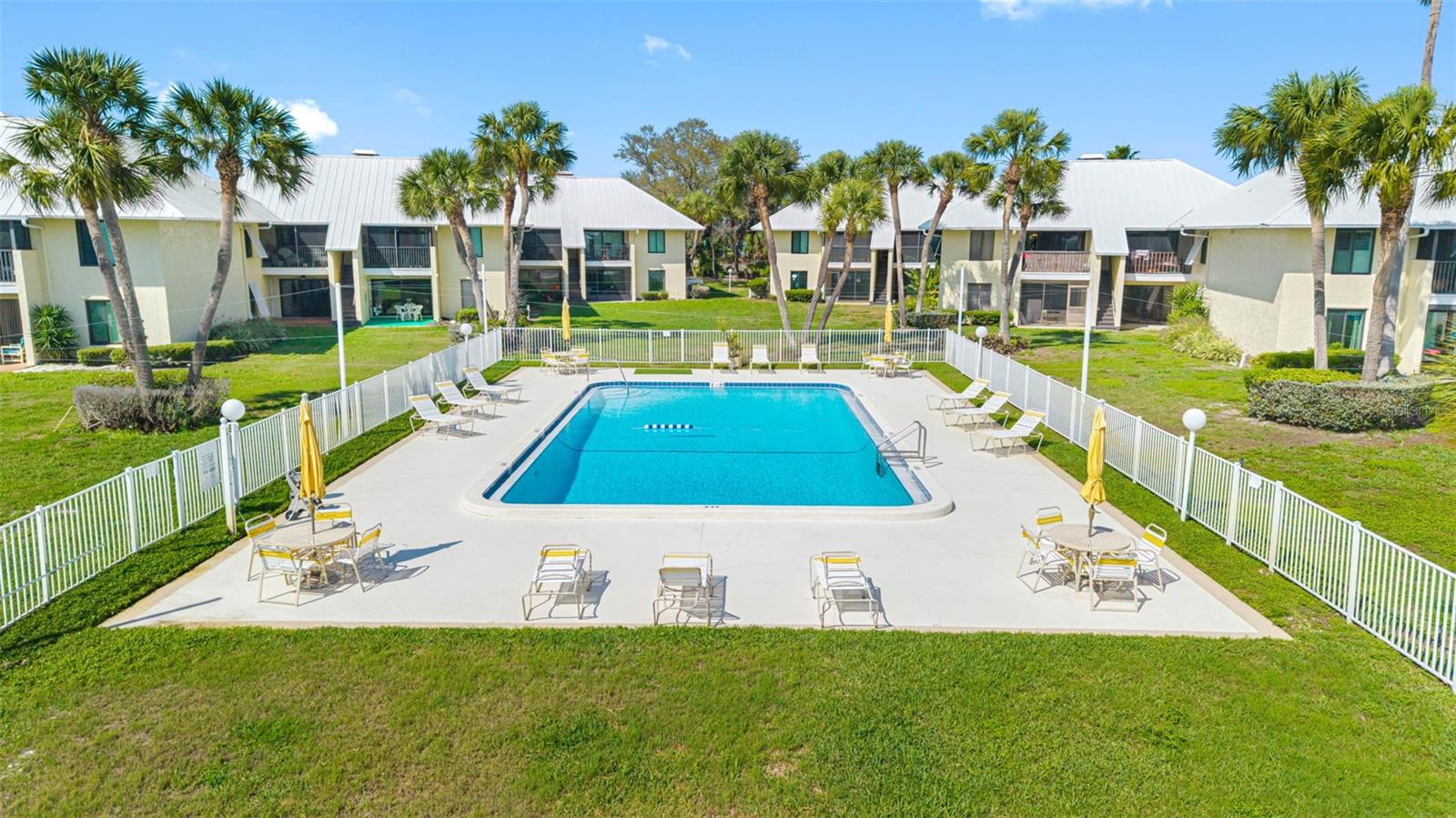 7300 SUNSHINE SKYWAY LN S #210, ST PETERSBURG, FL — photo 39