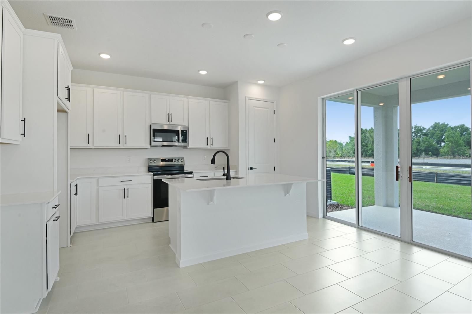 3481 MACCHI AVE, TAVARES, FL — photo 10