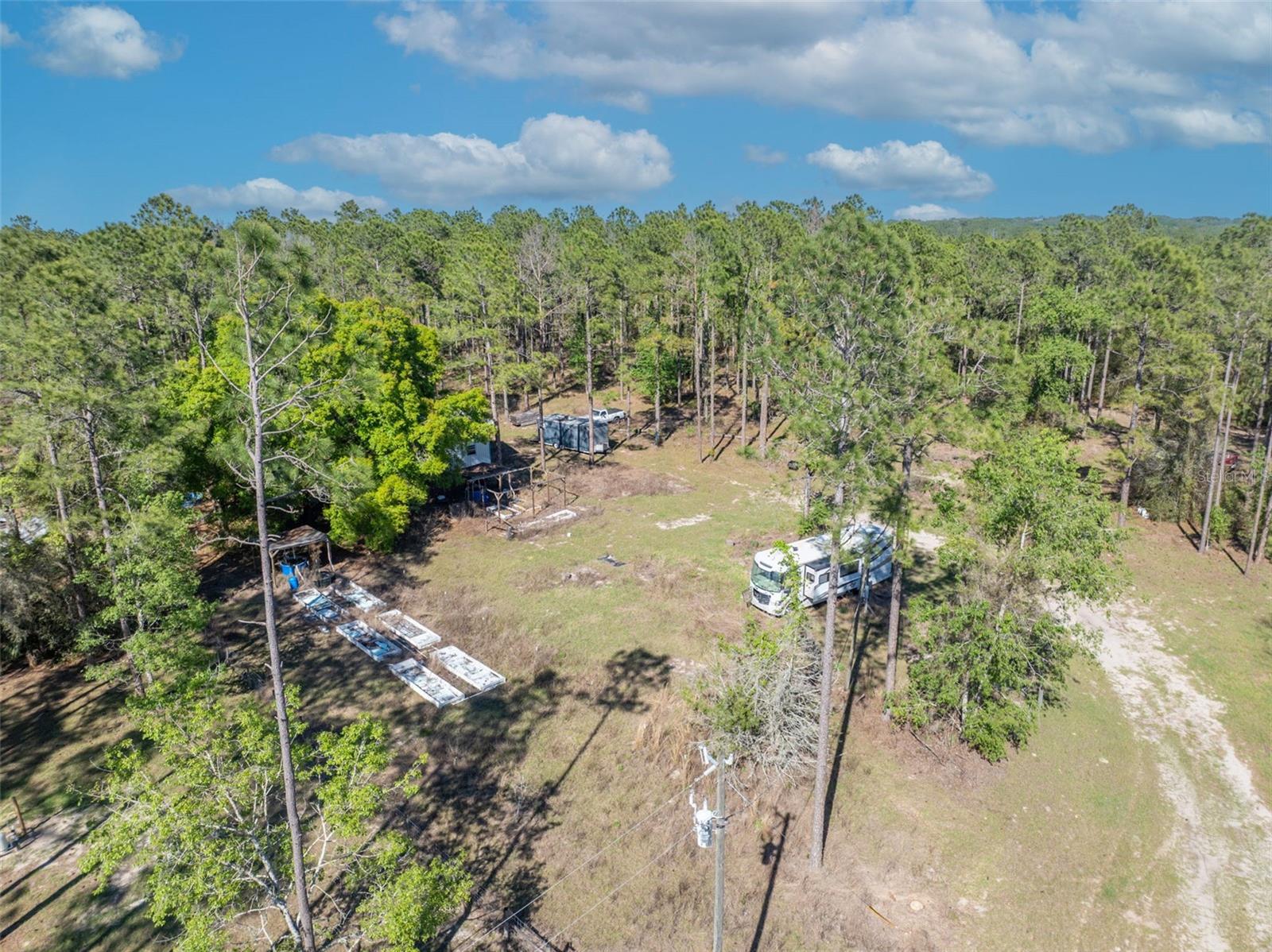 9535 NUMBER TWO RD, HOWEY IN THE HILLS, FL — photo 5