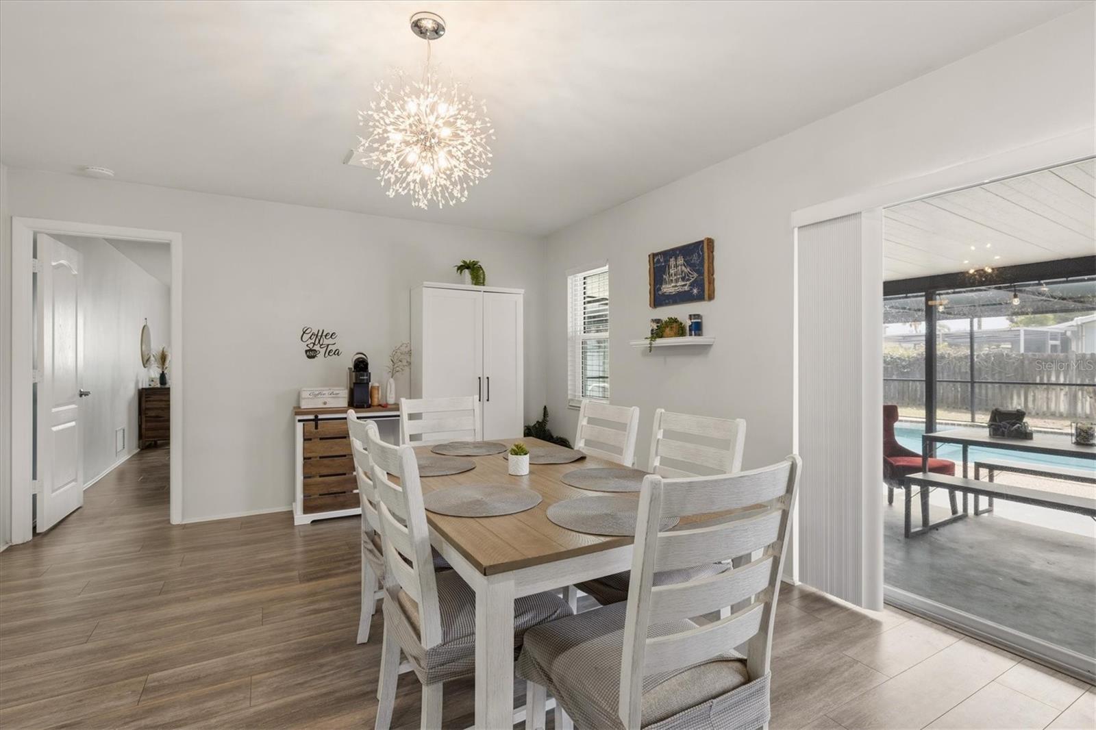 3310 SIESTA DR, VENICE, FL — photo 17