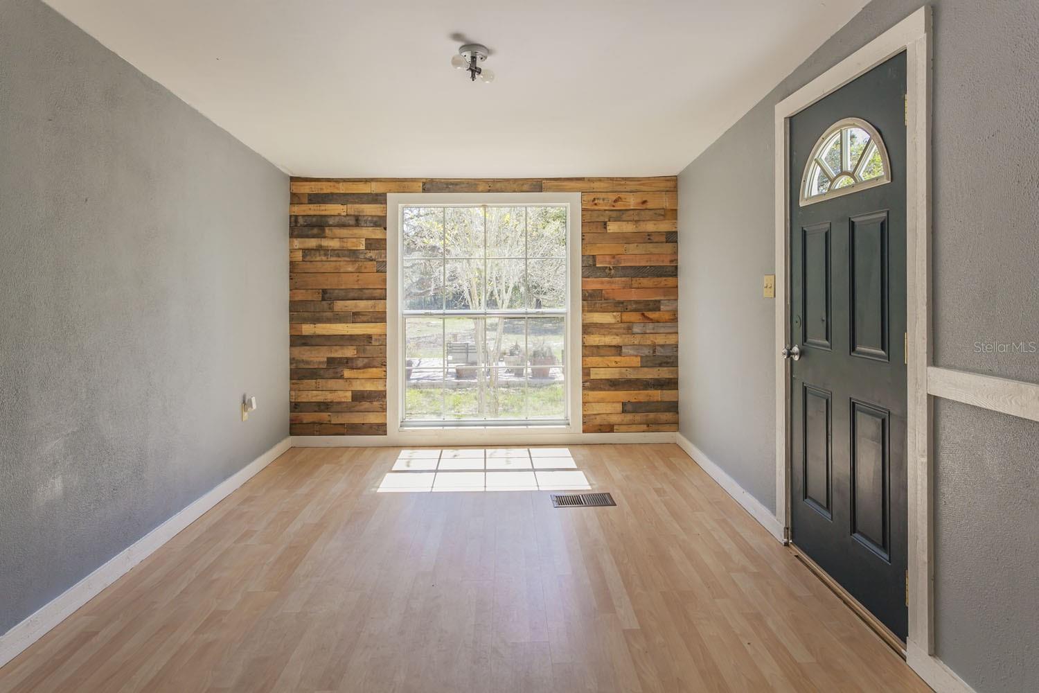 1824 MARION COUNTY RD, WEIRSDALE, FL — photo 13