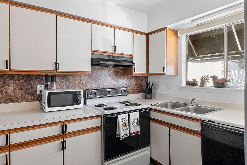4269 S SEMORAN BLVD #14, ORLANDO, FL — photo 9