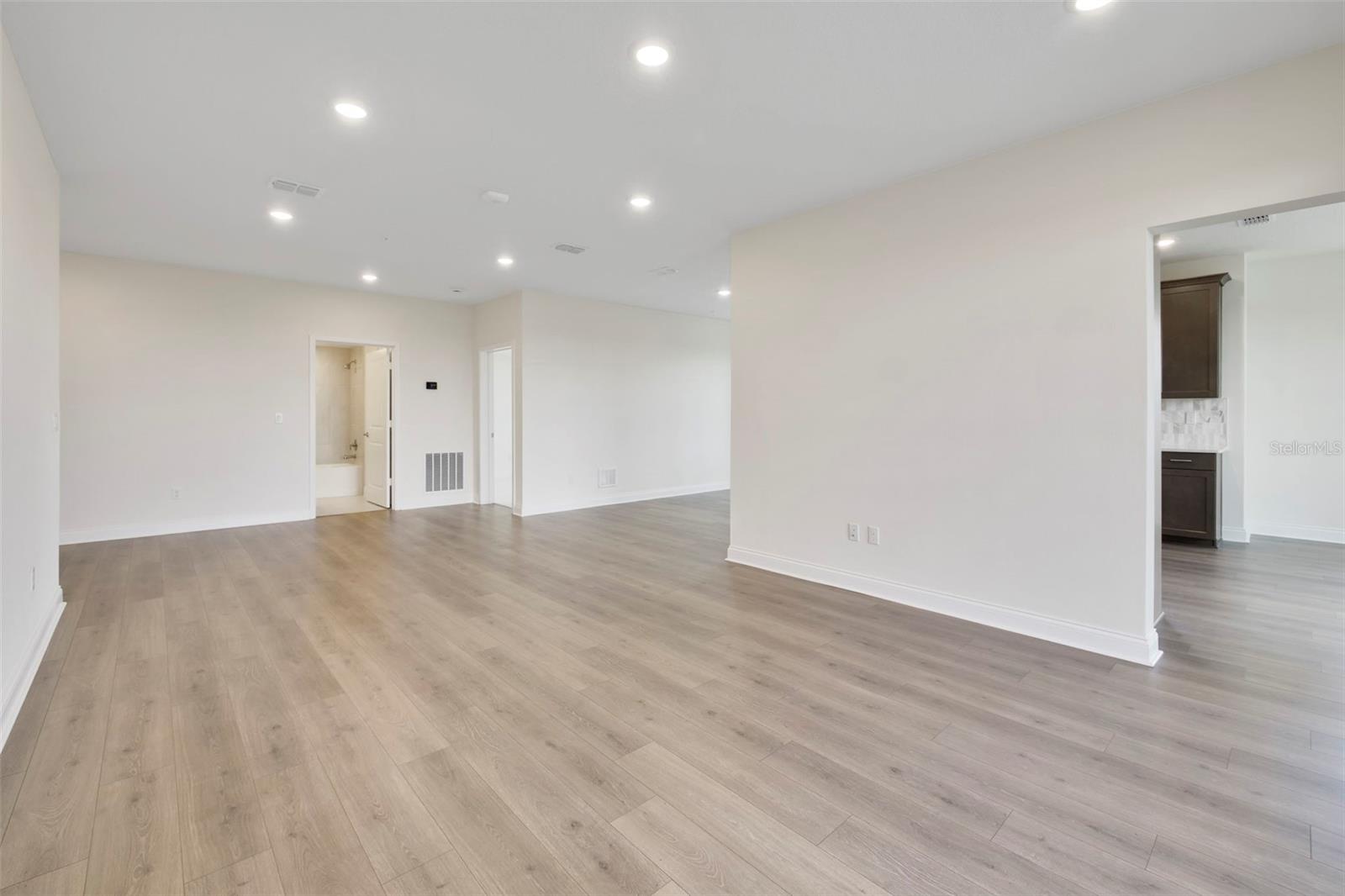 7545 LAUREATE BLVD #7303, ORLANDO, FL — photo 8