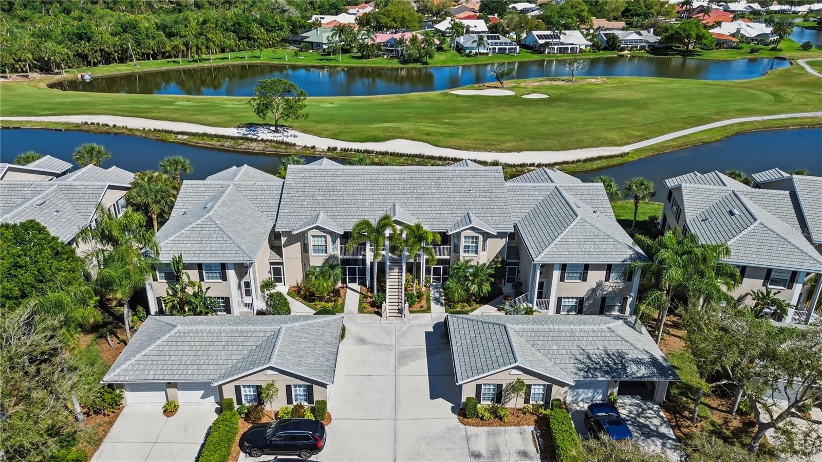 115 WOODBRIDGE DR #201, VENICE, FL — photo 2
