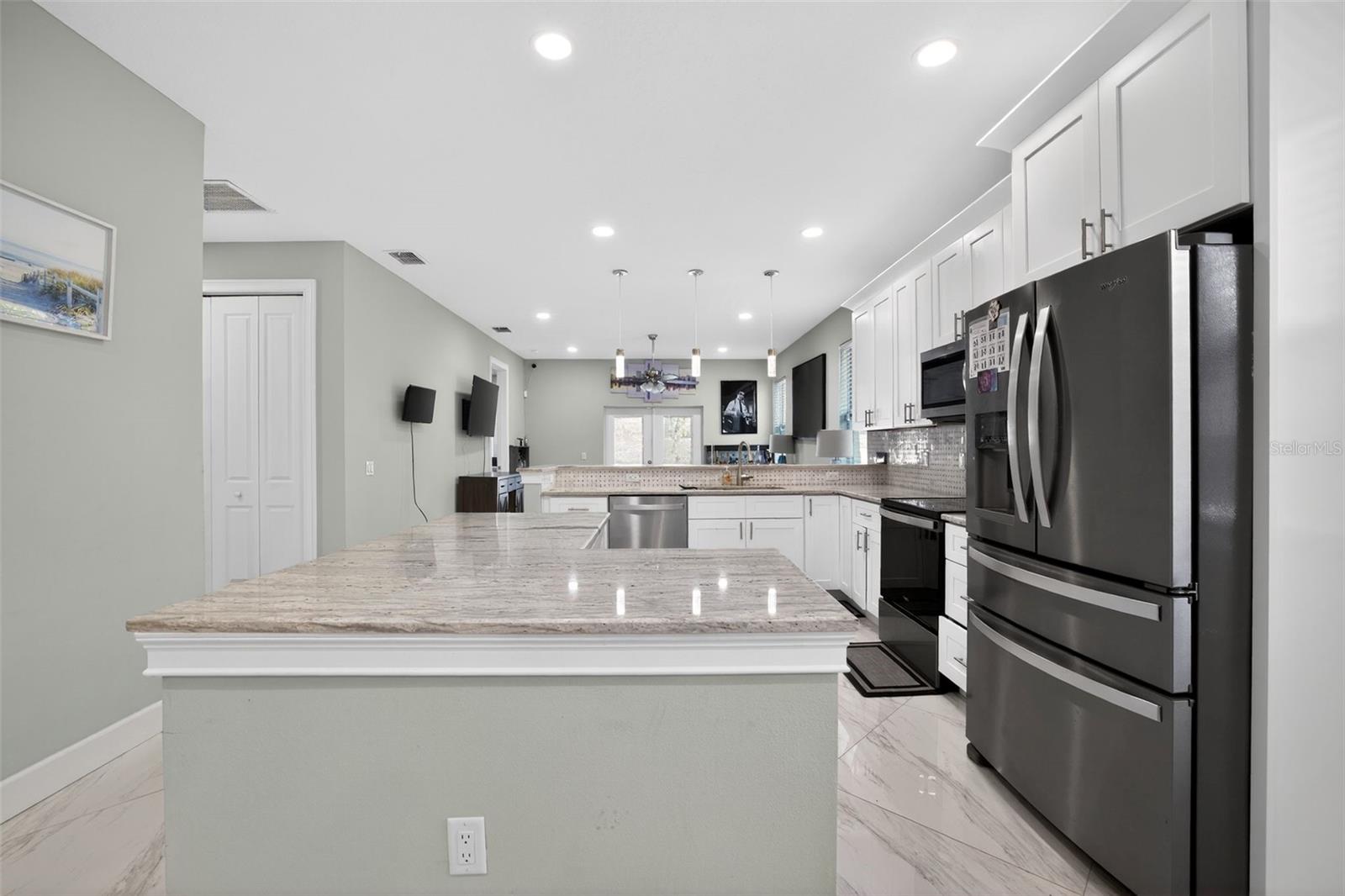 711 28TH AVE S, ST PETERSBURG, FL — photo 15