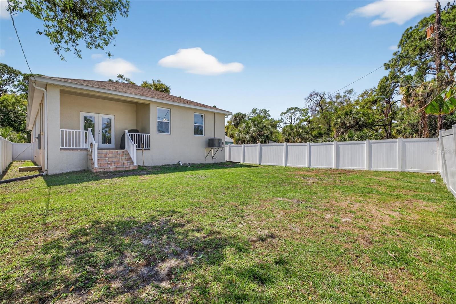 711 28TH AVE S, ST PETERSBURG, FL — photo 36
