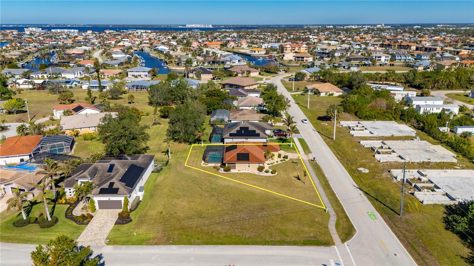 1300 TUSCANY DR, PUNTA GORDA, FL — photo 2