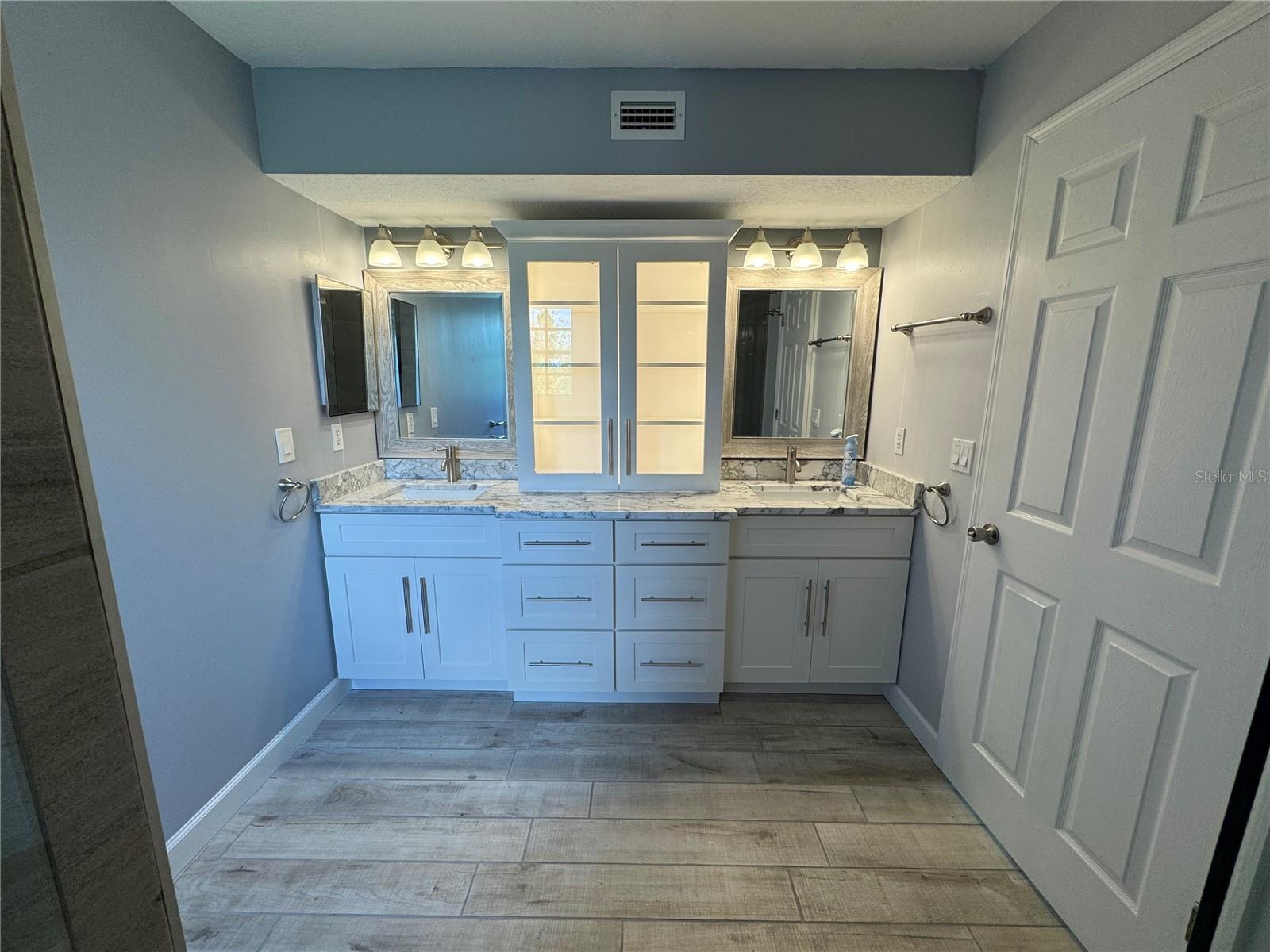 1806 LAGO VISTA BLVD, PALM HARBOR, FL — photo 15