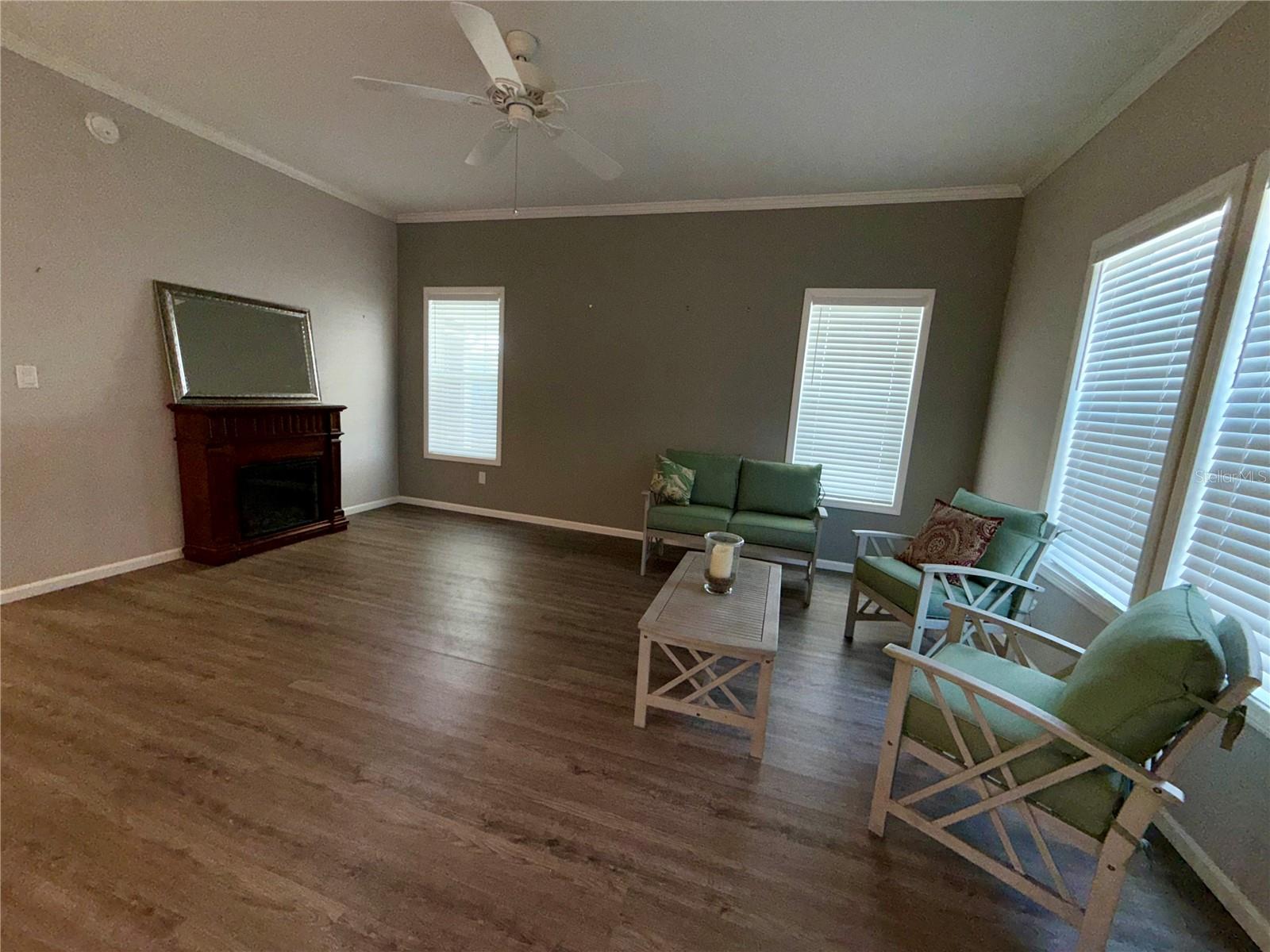 34572 GARDENIA DR N, PINELLAS PARK, FL — photo 21