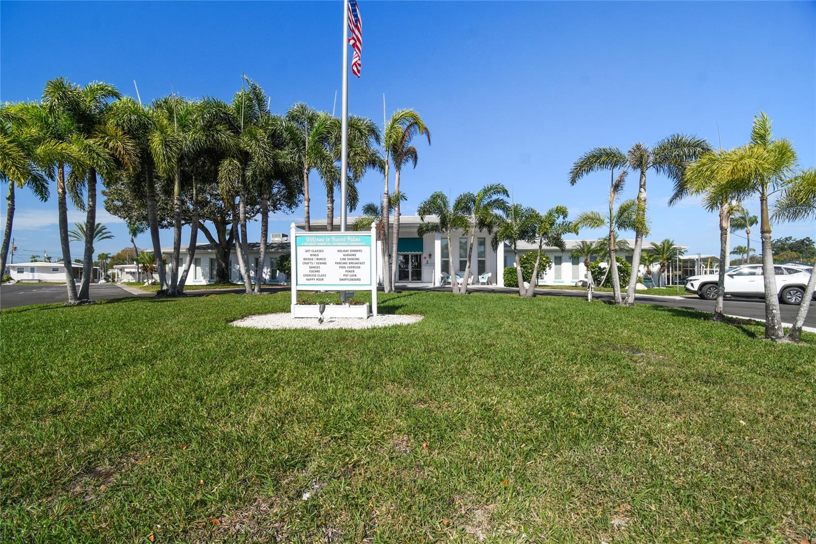 34572 GARDENIA DR N, PINELLAS PARK, FL — photo 36