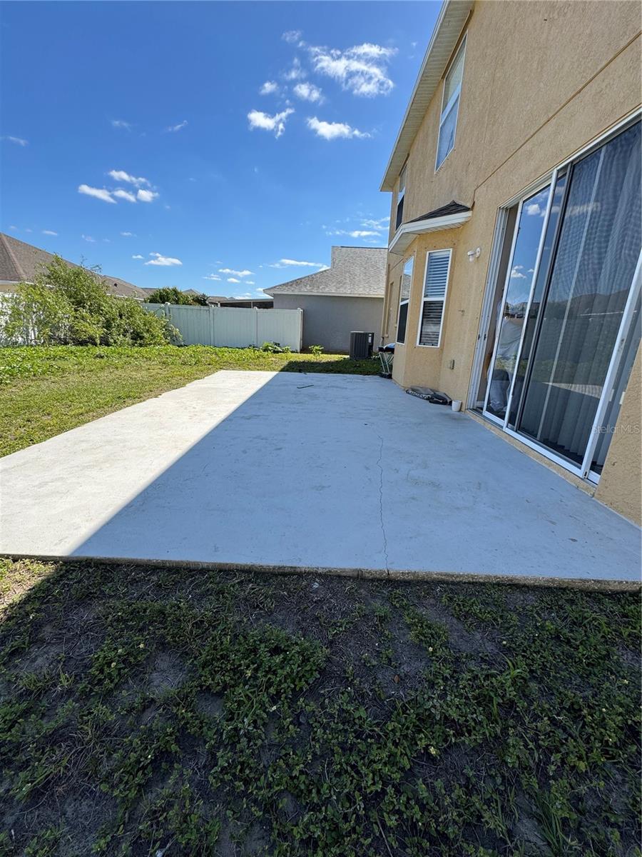 435 STONE BRIAR DR, RUSKIN, FL — photo 18