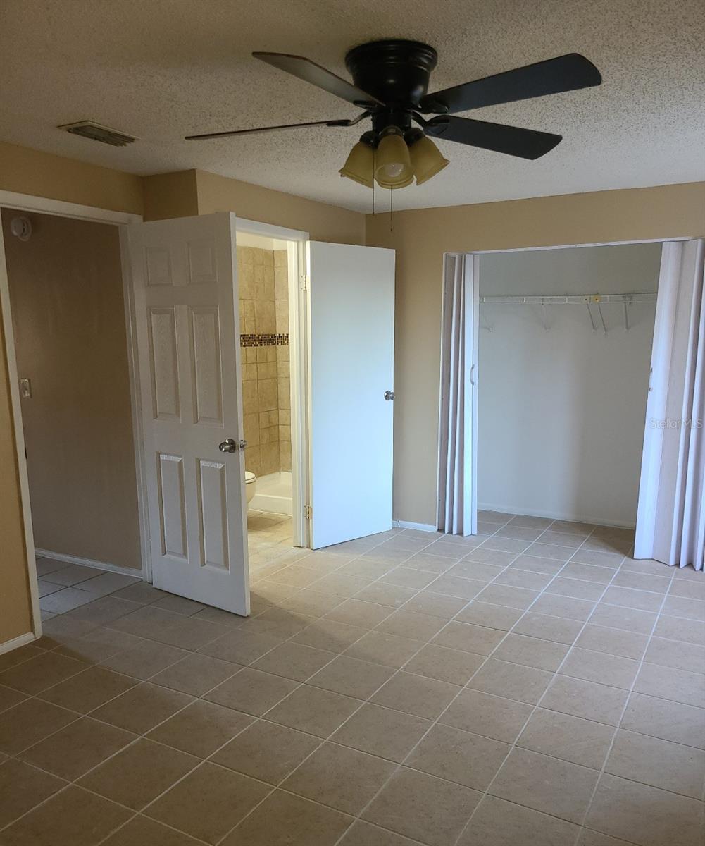 4916 SILVER OAKS VLG #E, ORLANDO, FL — photo 13