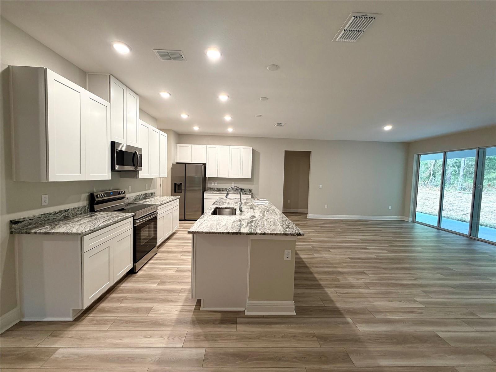 11059 N MORRELL DR, CITRUS SPRINGS, FL — photo 5