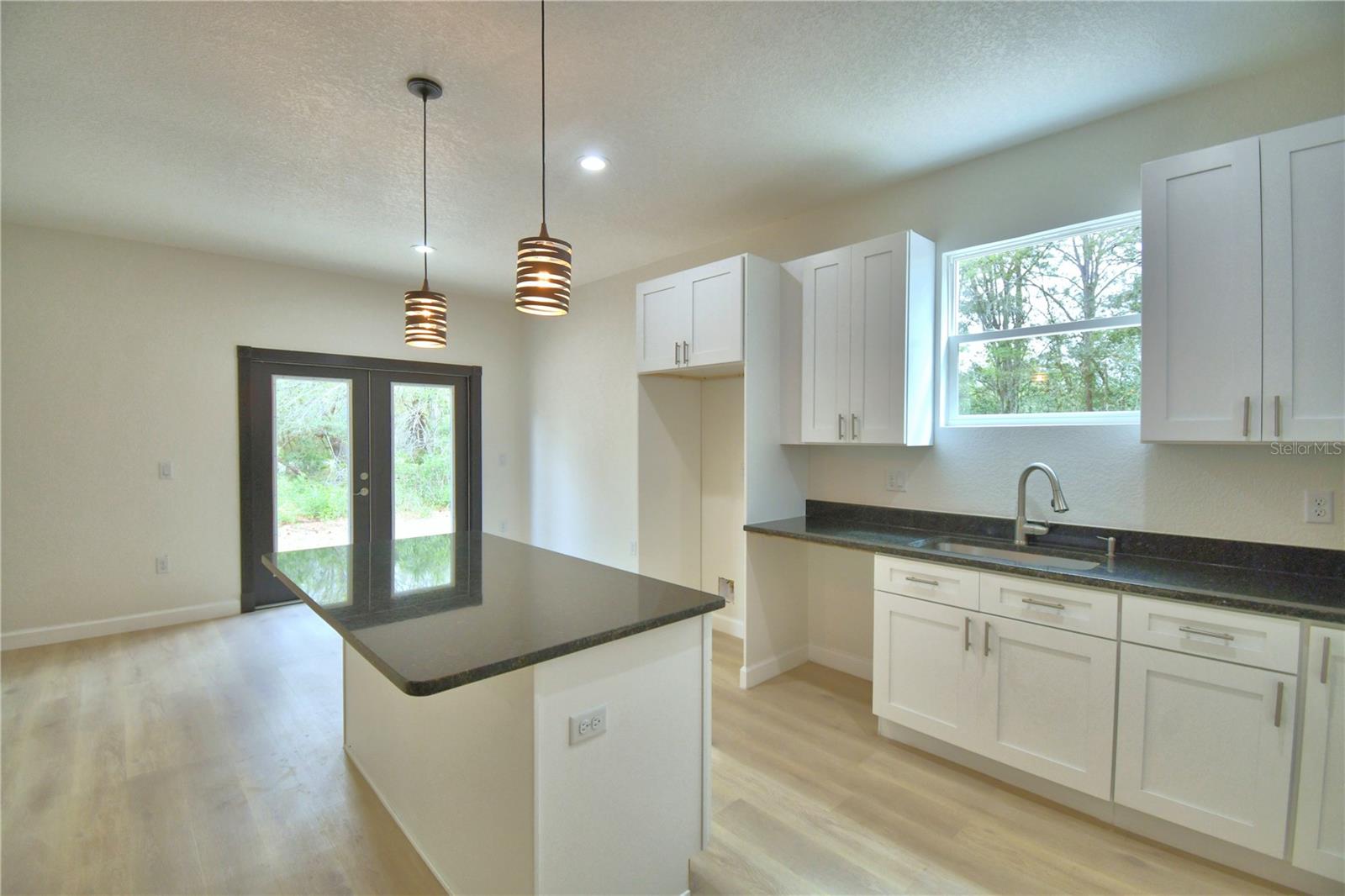 2264 W LONGBOTTOM RD, AVON PARK, FL — photo 9