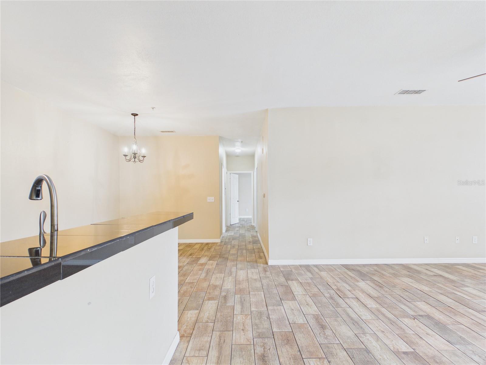 16305 ENCLAVE VILLAGE DR #102, TAMPA, FL — photo 5