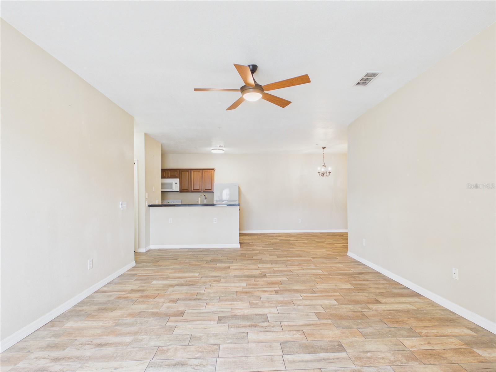 16305 ENCLAVE VILLAGE DR #102, TAMPA, FL — photo 14
