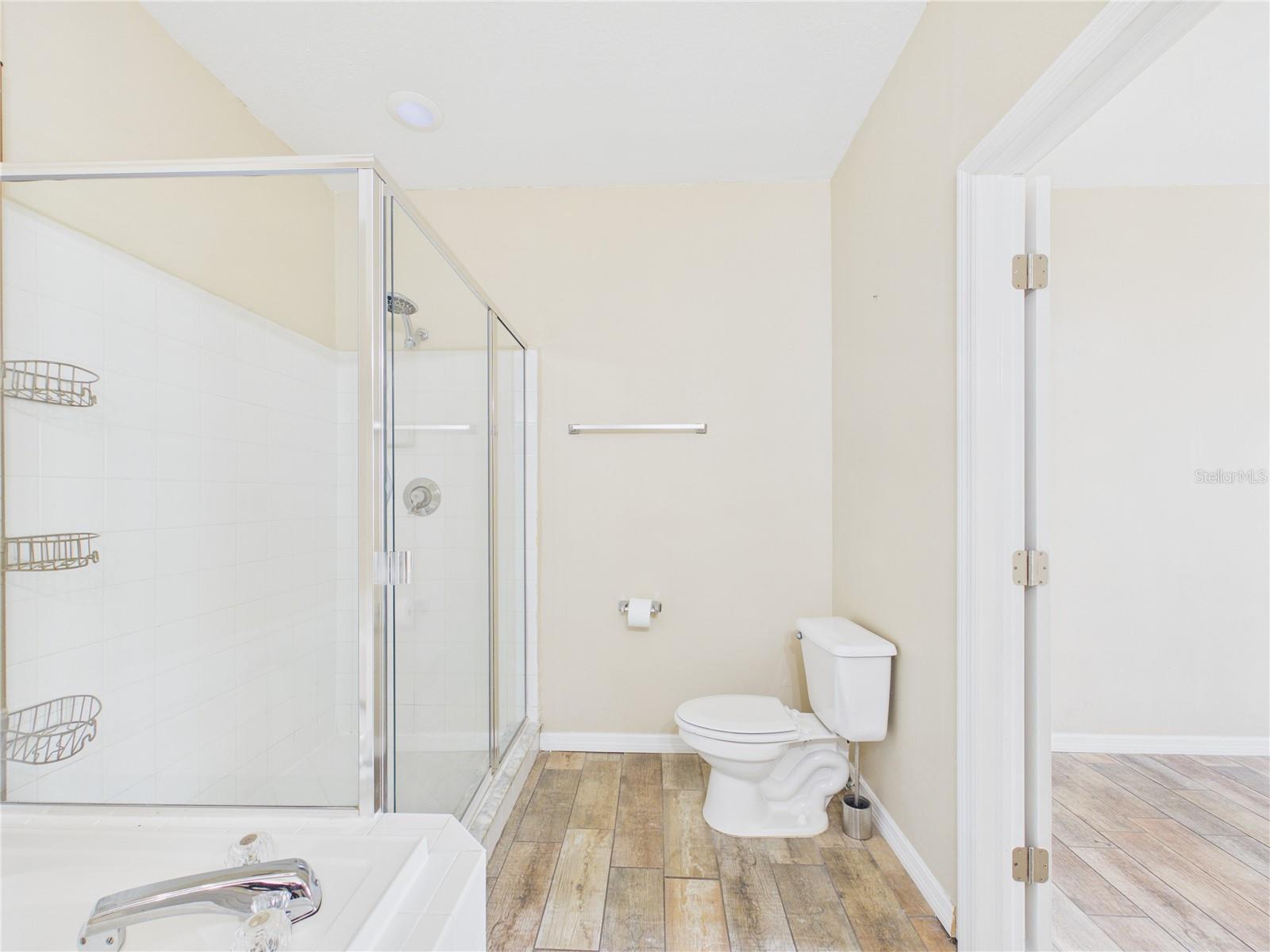16305 ENCLAVE VILLAGE DR #102, TAMPA, FL — photo 30