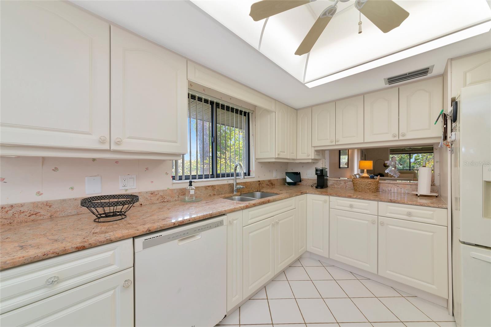 6423 EGRET LN #406, BRADENTON, FL — photo 13