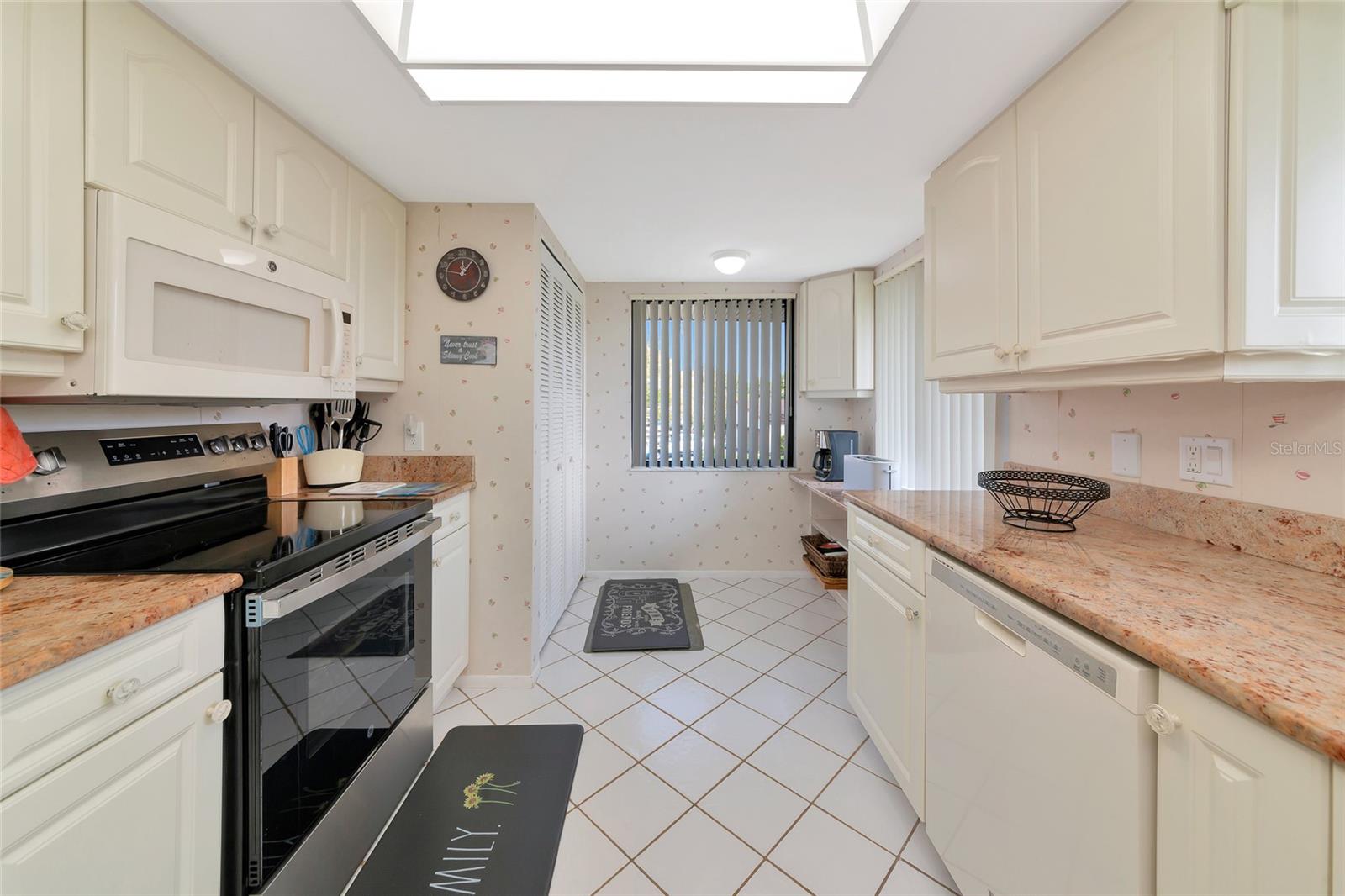 6423 EGRET LN #406, BRADENTON, FL — photo 18