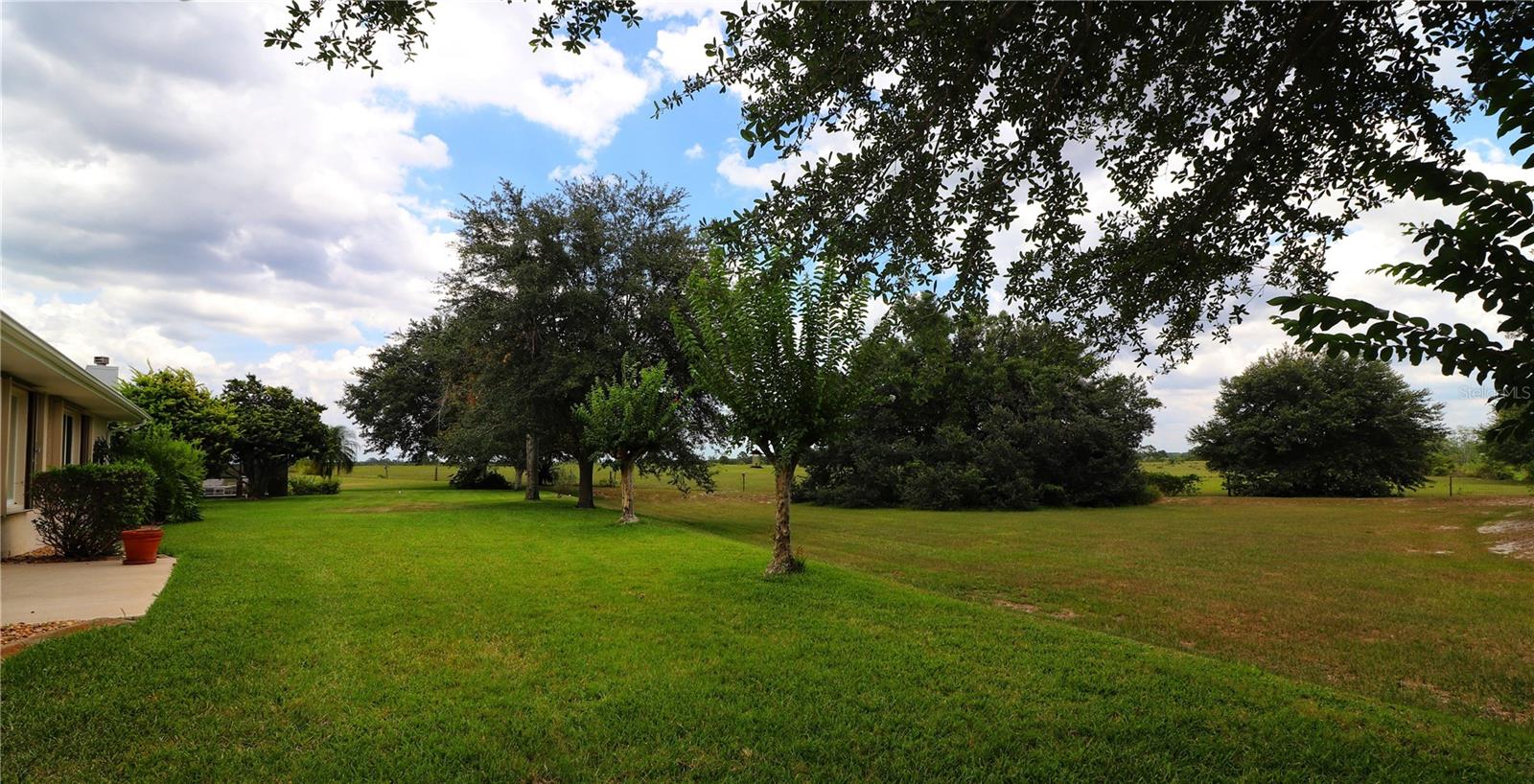 21300 ROYAL ST GEORGES LN, LEESBURG, FL — photo 49