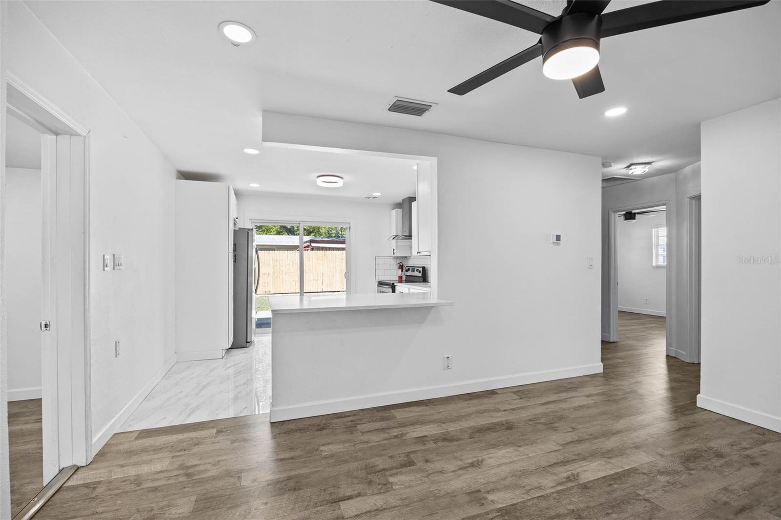 4427 W OKLAHOMA AVE, TAMPA, FL — photo 10