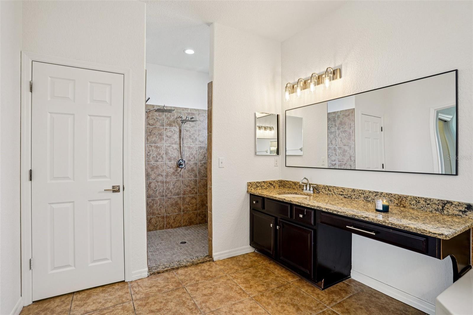 12371 NE 48TH CIR, OXFORD, FL — photo 35