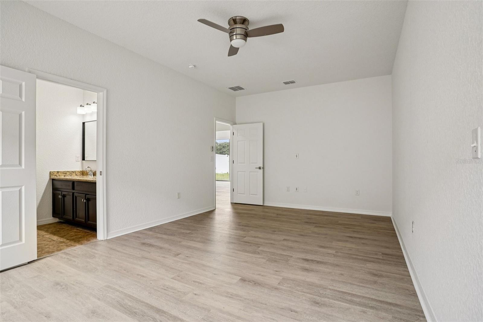 12371 NE 48TH CIR, OXFORD, FL — photo 40