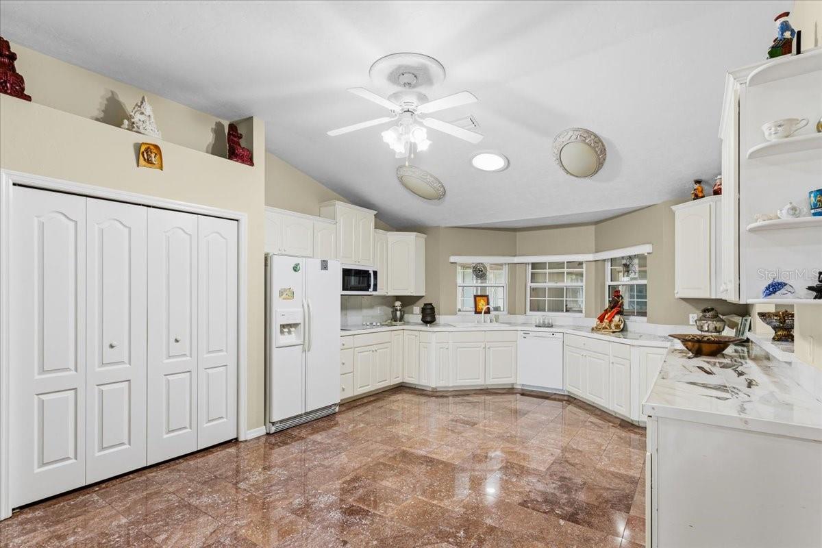 196 NW CLUBVIEW CIR, LAKE CITY, FL — photo 9