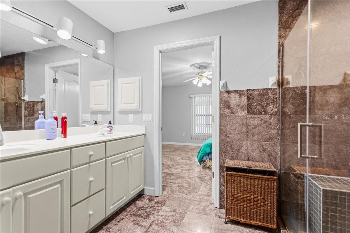 196 NW CLUBVIEW CIR, LAKE CITY, FL — photo 17