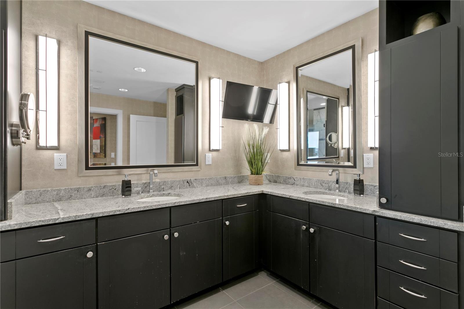 450 KNIGHTS RUN AVE #1704, TAMPA, FL — photo 23