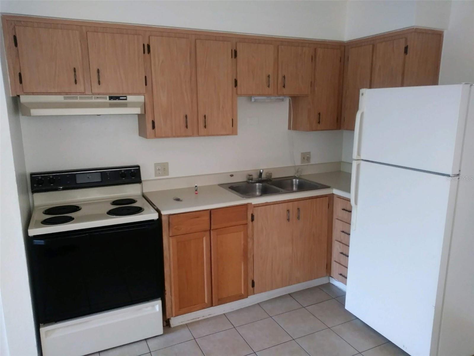 736 MICHIGAN CT #4, ST CLOUD, FL — photo 2