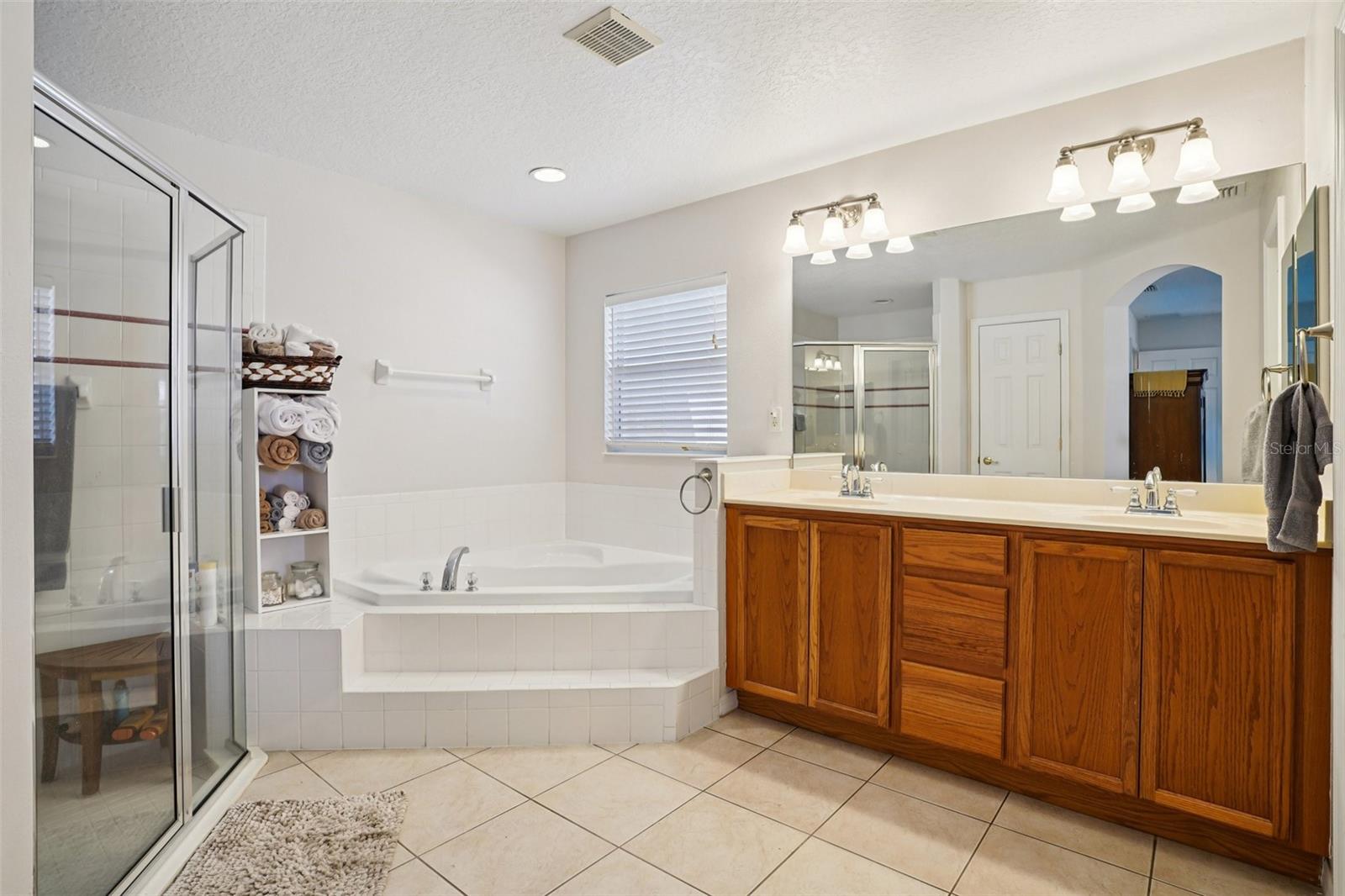 13116 GLENVIEW LN, GRAND ISLAND, FL — photo 44