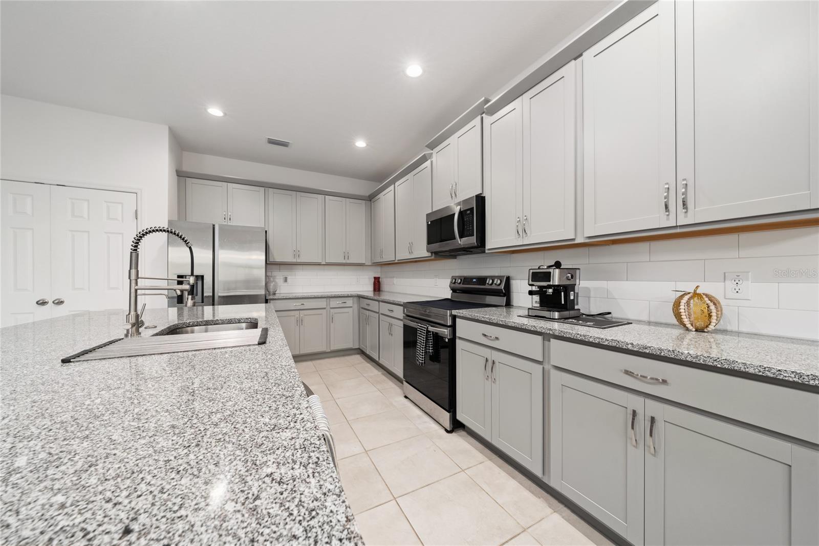 1867 LAKE INDIGO RD, GROVELAND, FL — photo 34