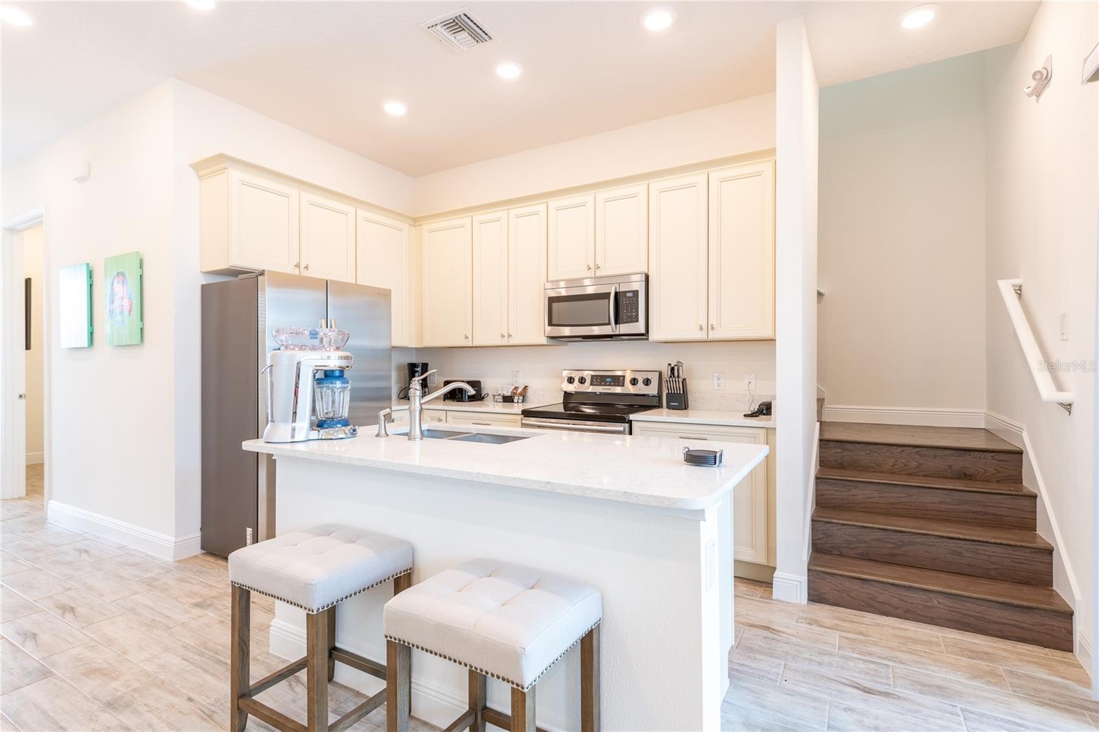 8075 KNEE DEEP RD, KISSIMMEE, FL — photo 9