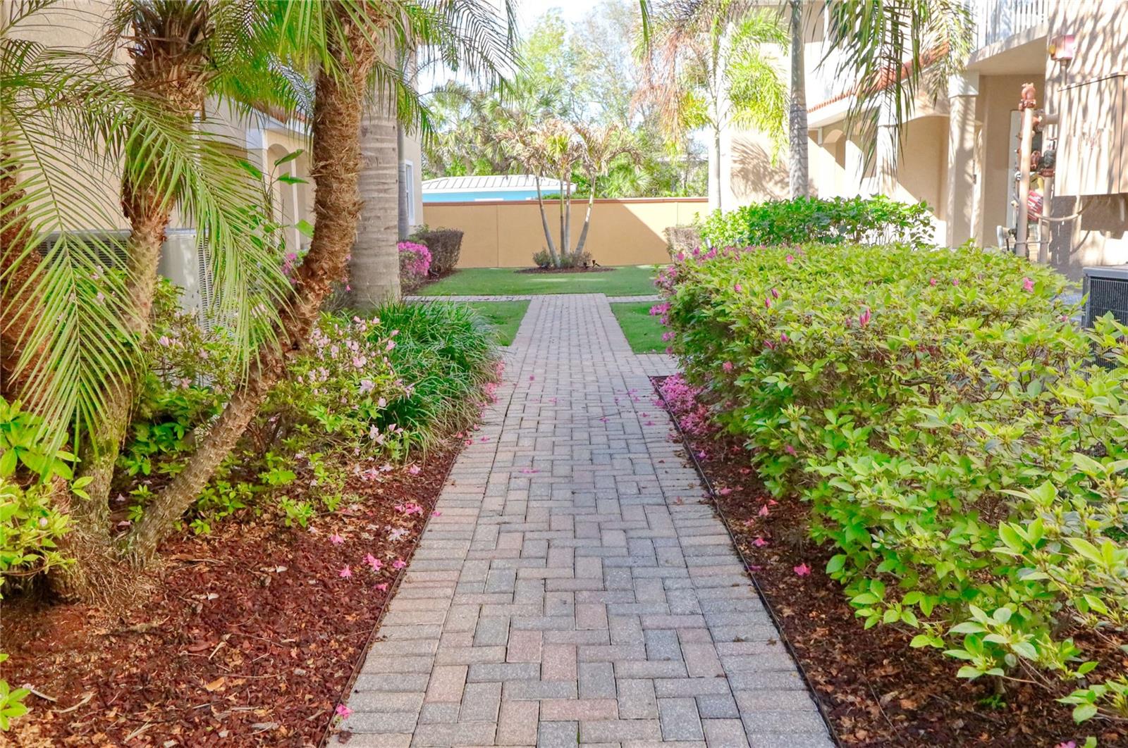 21019 SUNPOINT WAY #102, LUTZ, FL — photo 5