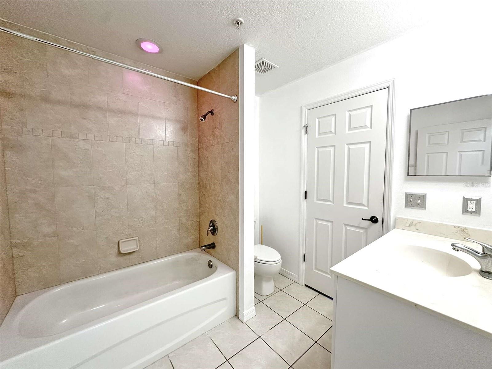 21019 SUNPOINT WAY #102, LUTZ, FL — photo 35