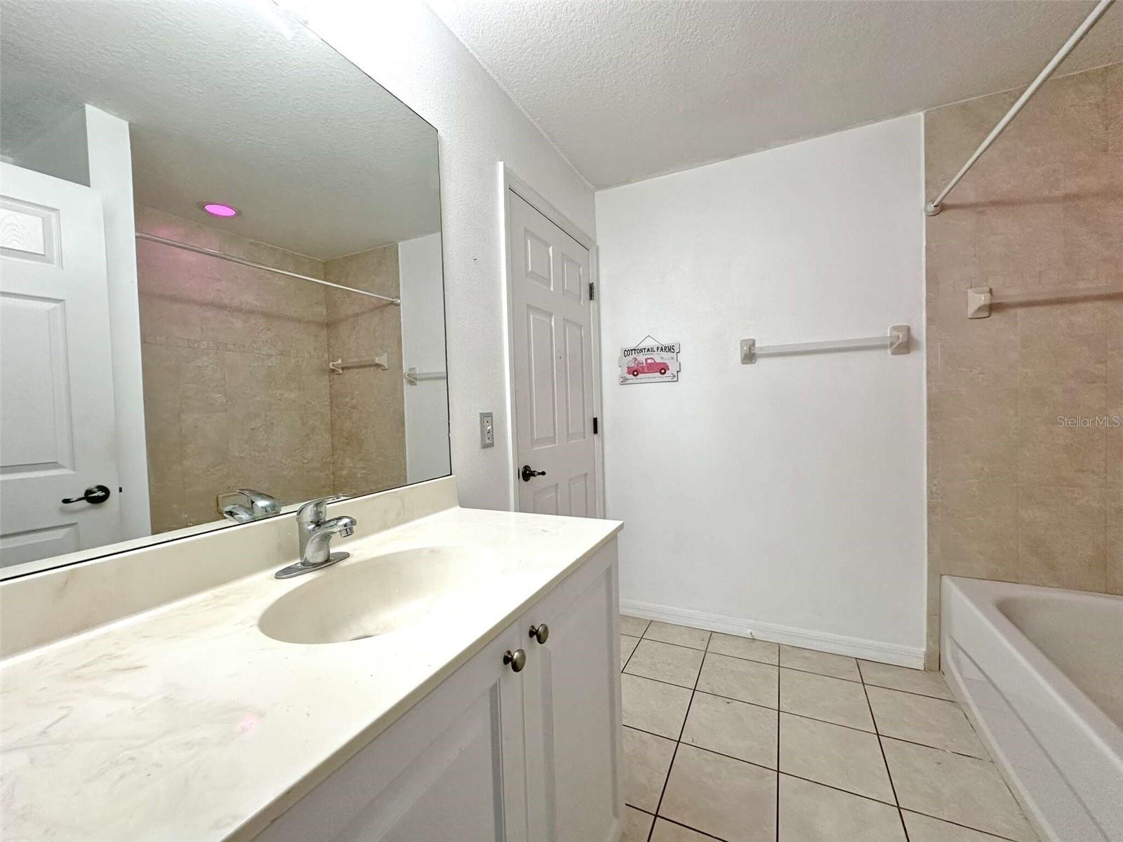 21019 SUNPOINT WAY #102, LUTZ, FL — photo 36